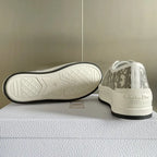 D - SNEAKERS