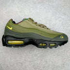 C - SNEAKERS