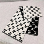 Black and white double-sided double-ring textured knitted shawl