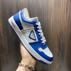 P - SNEAKERS