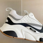 D - SNEAKERS