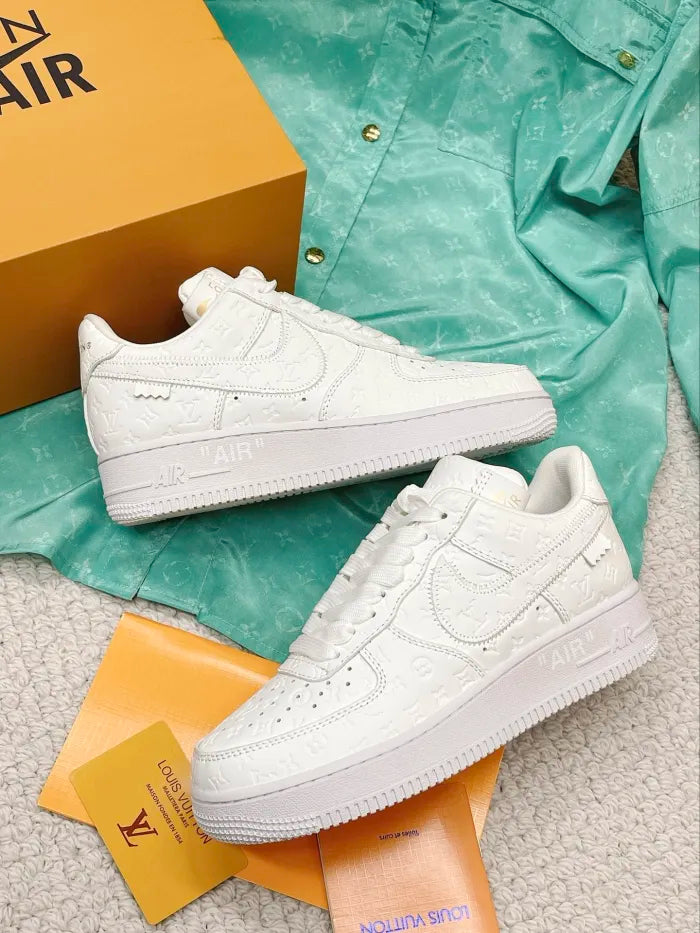 N - SNEAKERS