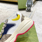 SNEAKERS 06