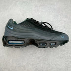 C - SNEAKERS