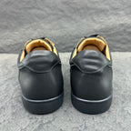 C - SNEAKERS