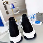 B - SNEAKERS