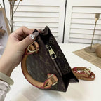 1V key chain-713