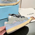L - SNEAKERS