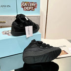 L - SNEAKERS