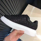 A - SNEAKERS