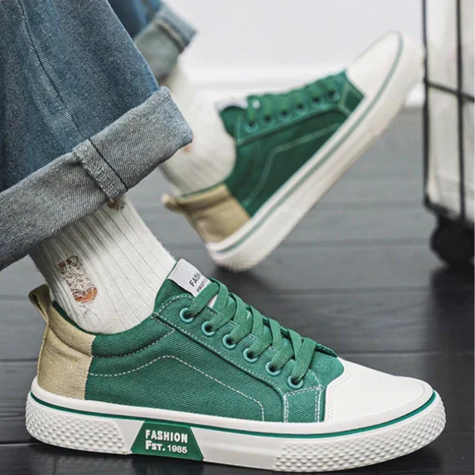 Sacha - Minimalist Lifestyle Sneakers | By Julian & Claire Toronto