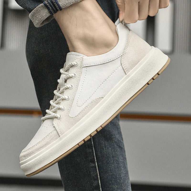River - Easy Sneakers | By Julian & Claire Toronto