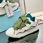 L - SNEAKERS