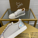 C - SNEAKERS