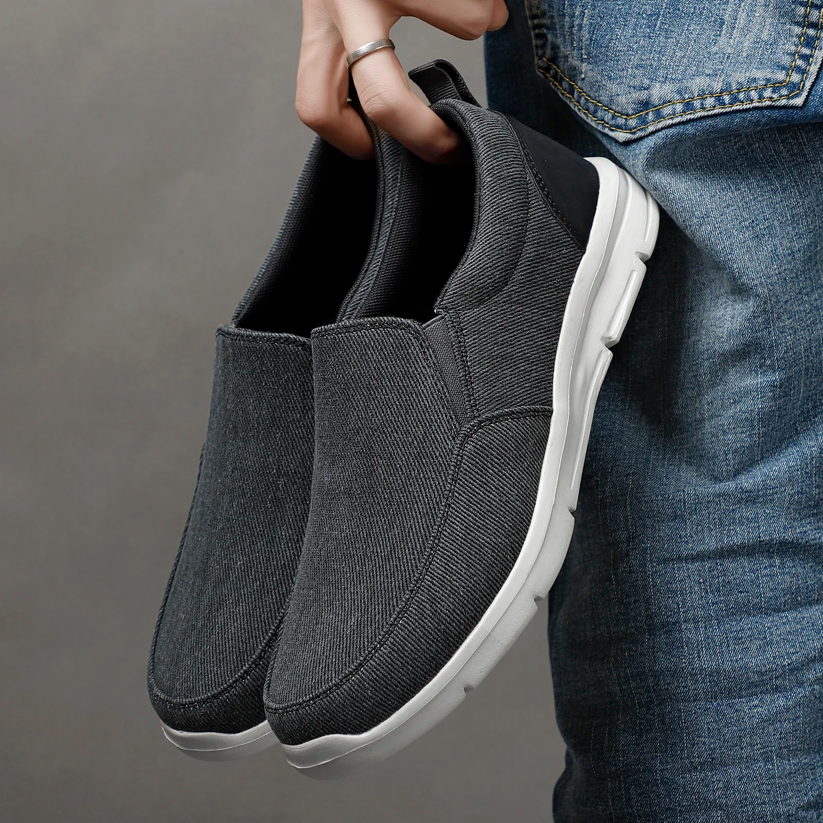Alphonso - Timeless Urban Comfort Sneakers | By Julian & Claire Toronto