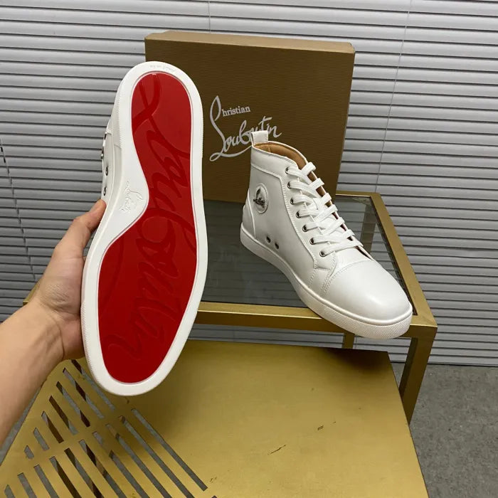 C - SNEAKERS