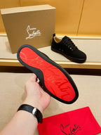 C - SNEAKERS