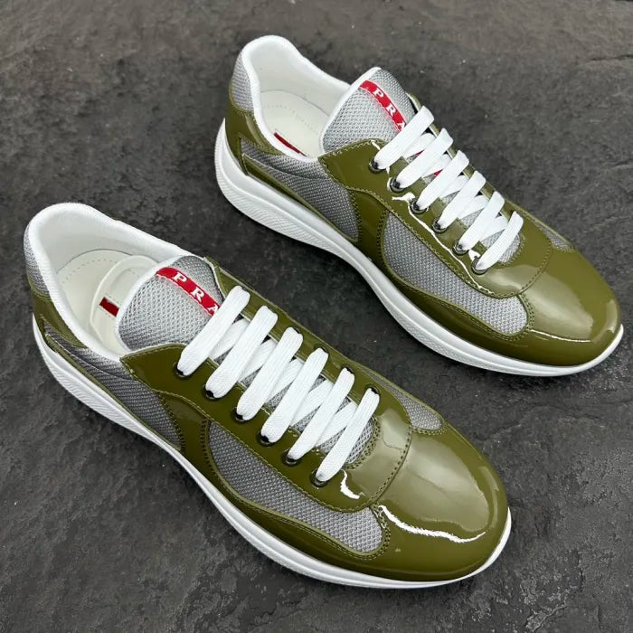 P - SNEAKERS