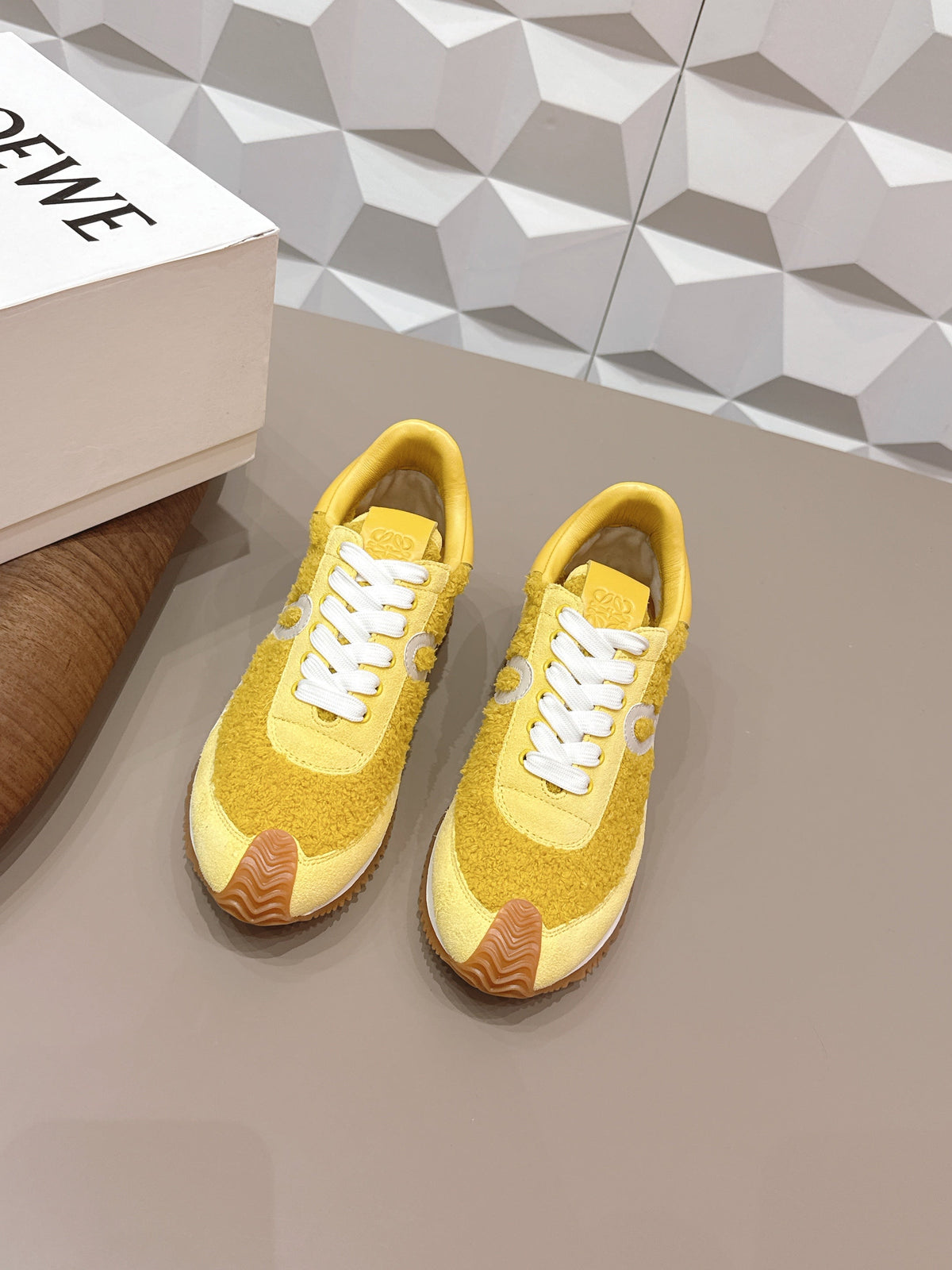 L2-Sneakers