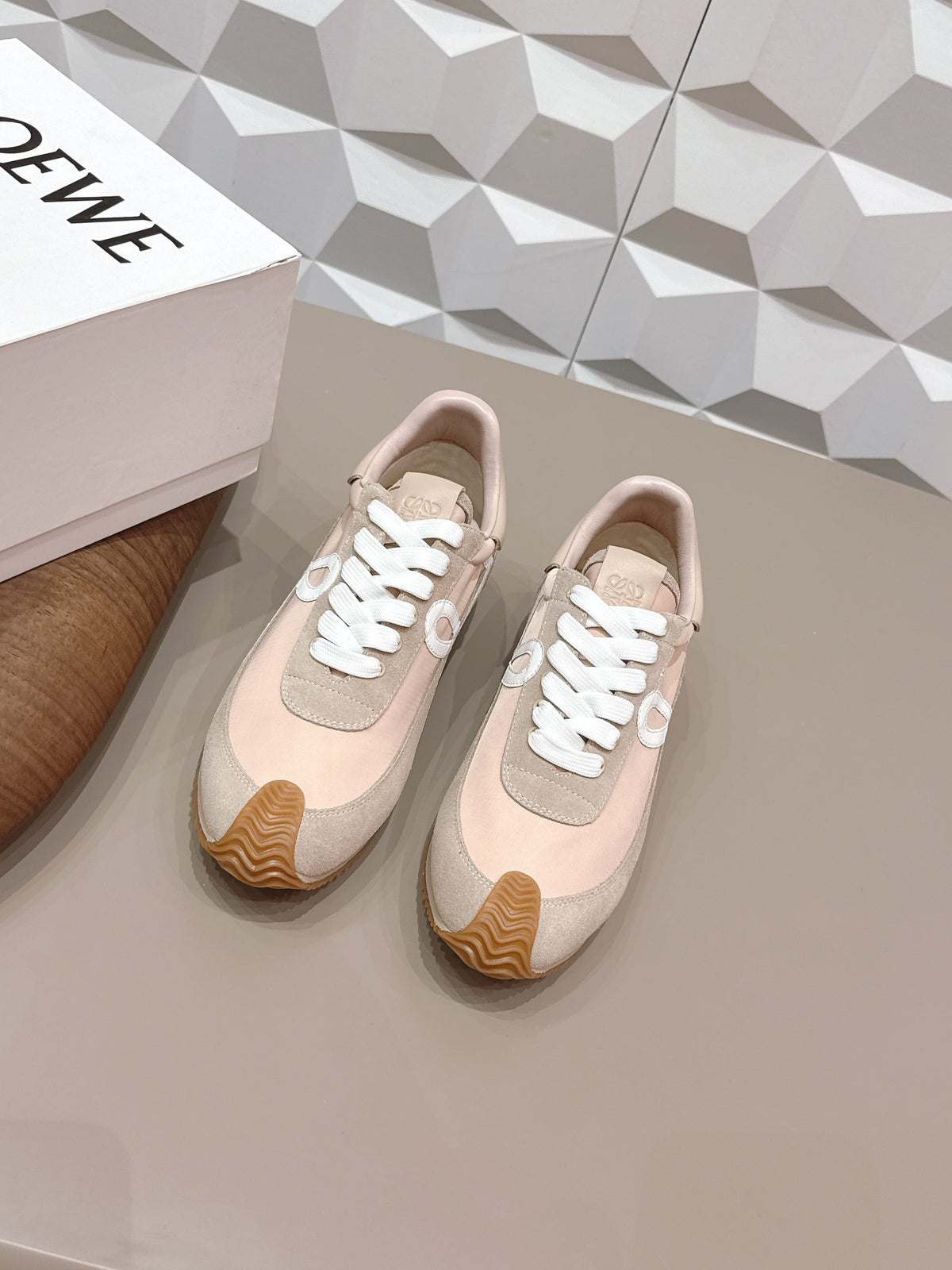 L2-Sneakers