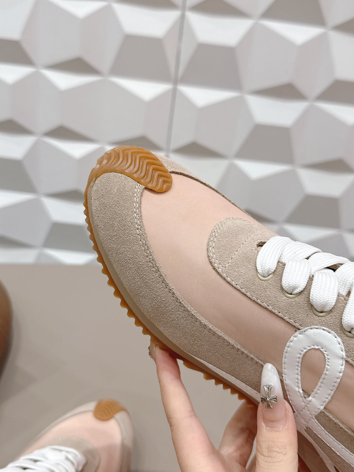 L2-Sneakers