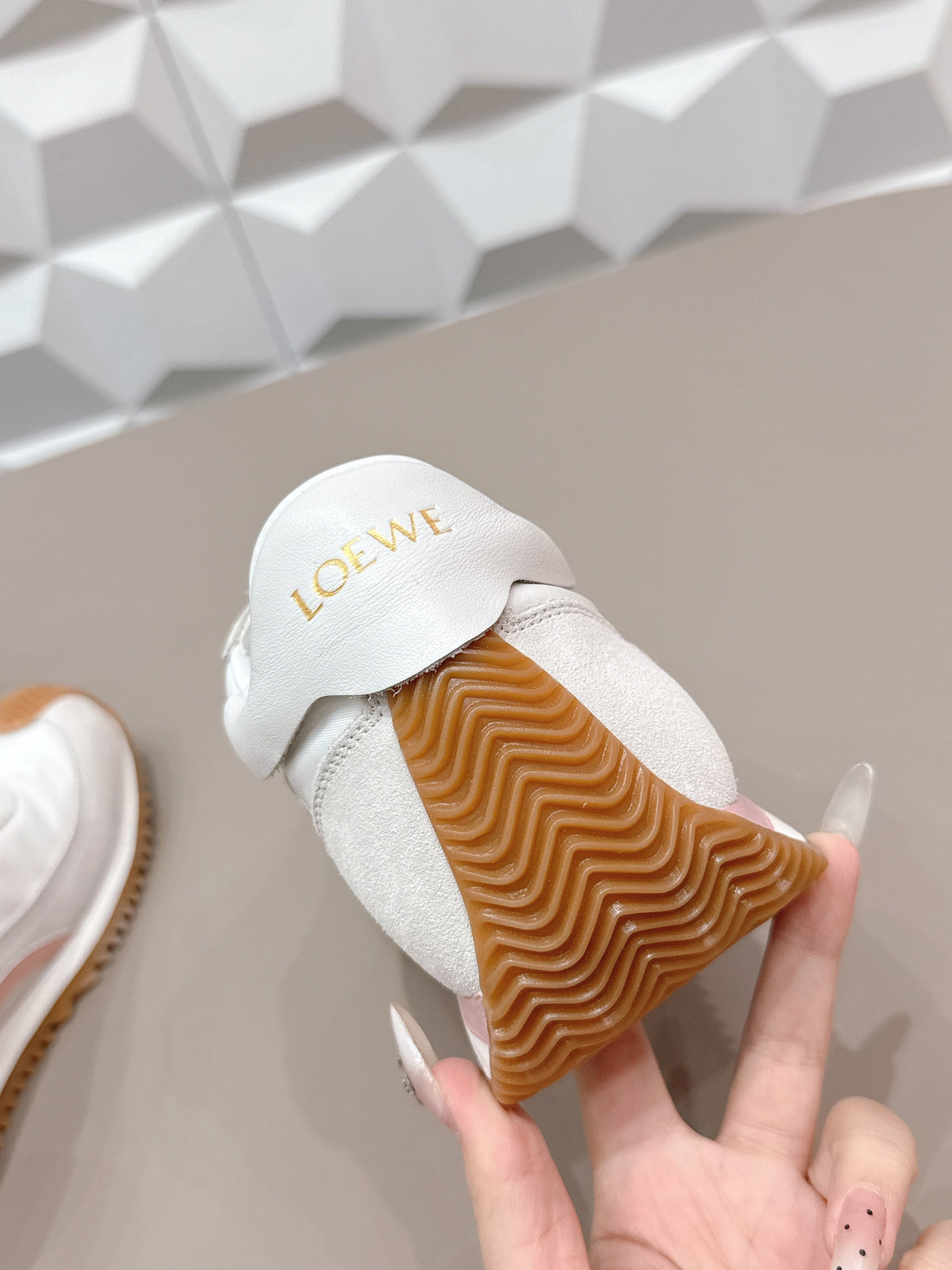 L2-Sneakers