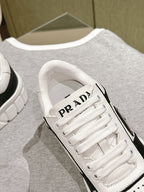 P-Sneakers
