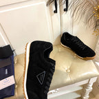 P-Sneakers