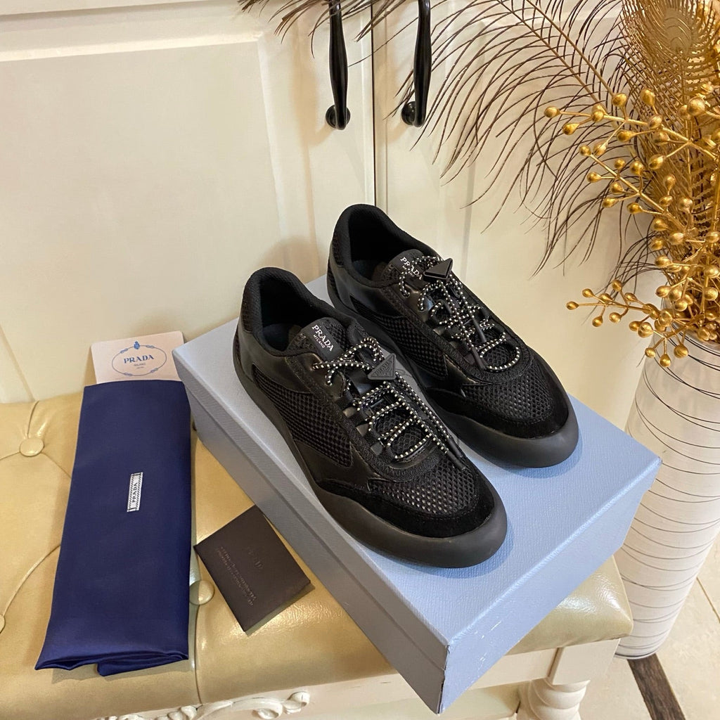 P-Sneakers